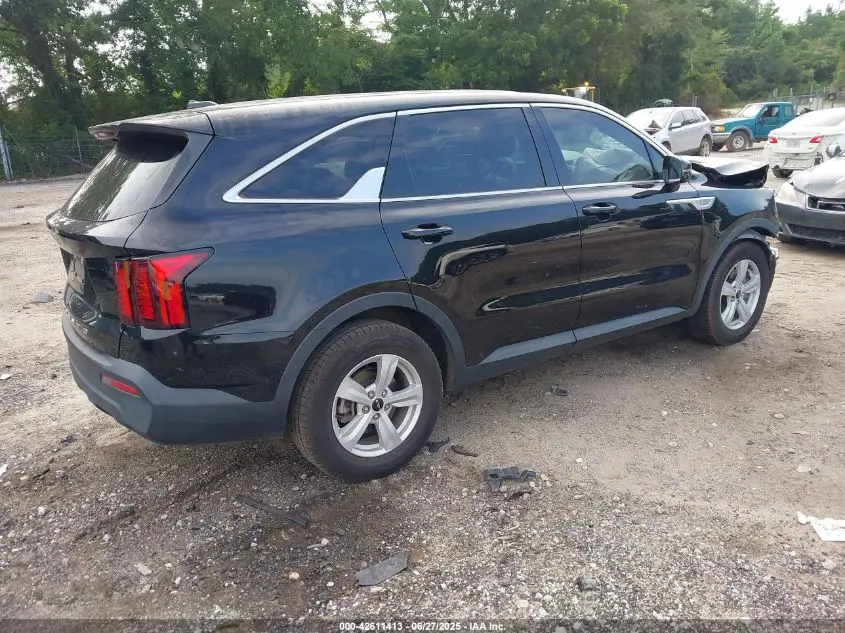 2022 KIA SORENTO LX