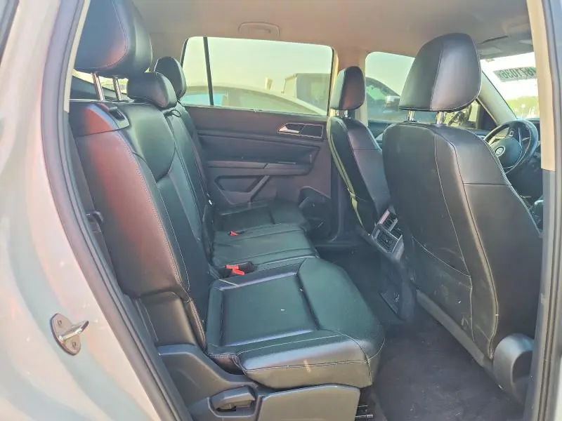 2018 VOLKSWAGEN ATLAS SE  