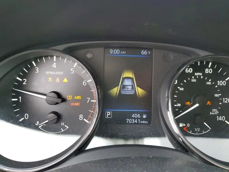2019 NISSAN ROGUE SV  