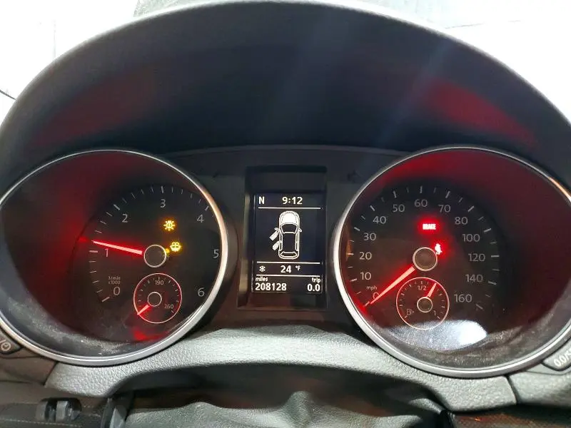 2011 VOLKSWAGEN JETTA TDI  