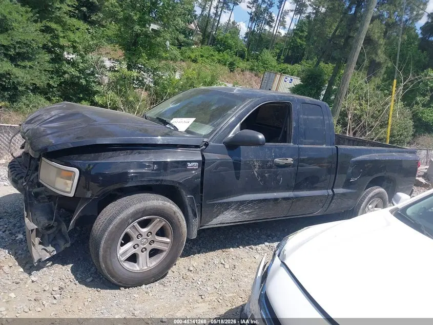 2011 RAM DAKOTA BIGHORN/LONESTAR