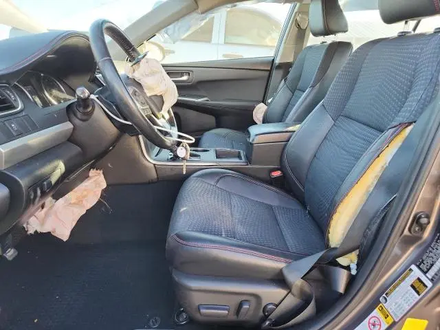 2015 TOYOTA CAMRY LE  