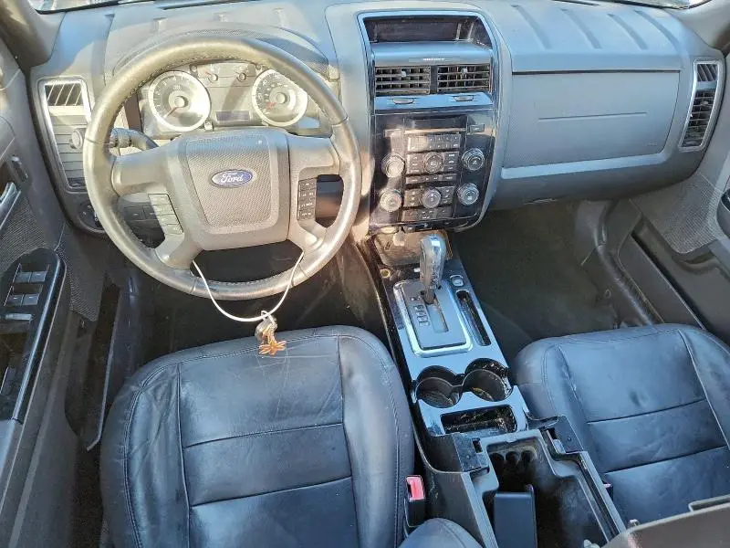 2011 FORD ESCAPE LIMITED  