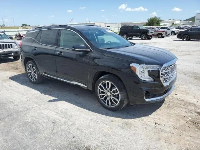 2022 GMC TERRAIN DENALI  