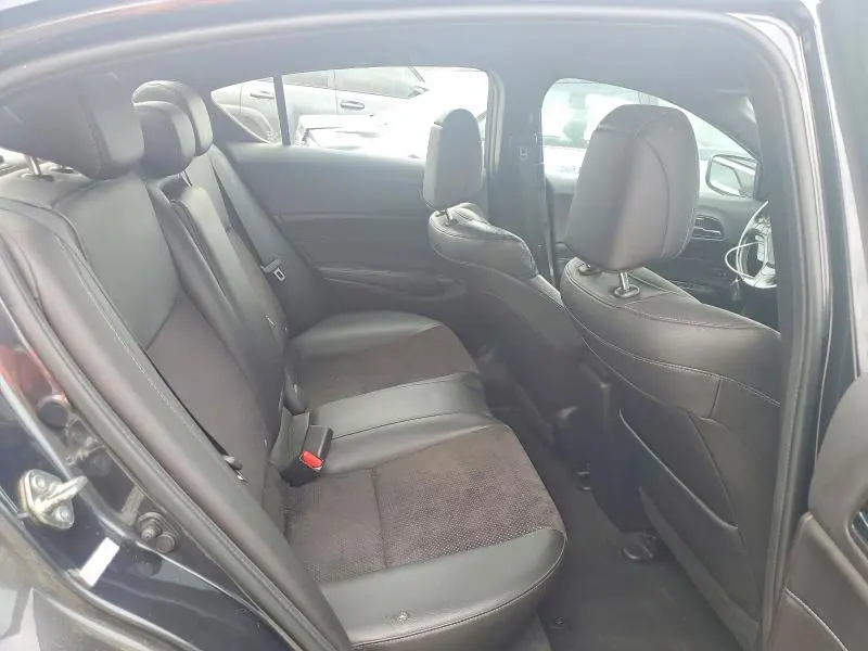 2016 ACURA ILX PREMIUM/TECHNOLOGY  