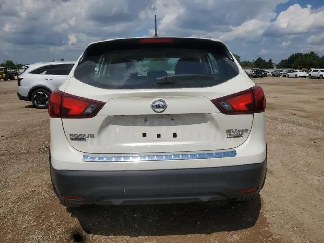 2017 NISSAN ROGUE SPORT S  