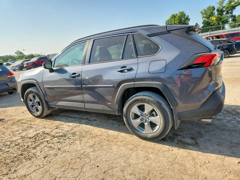 2024 TOYOTA RAV4 LE  