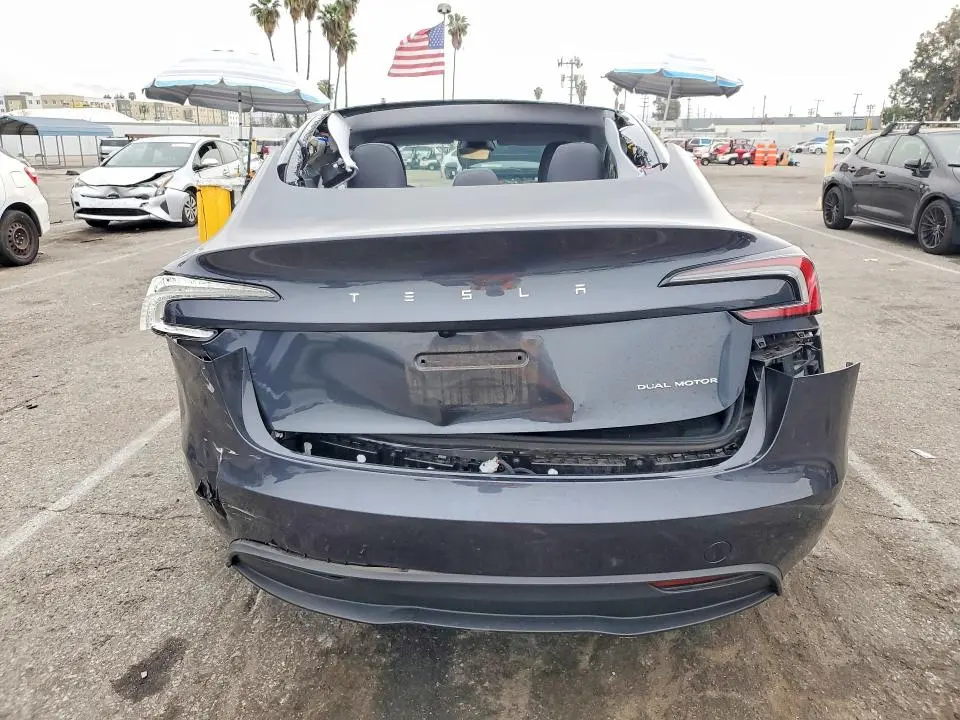 2024 TESLA MODEL 3   