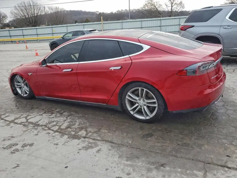 2015 TESLA MODEL S   