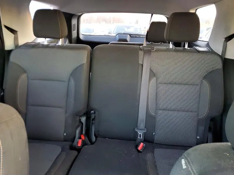 2019 CHEVROLET TRAVERSE LS  