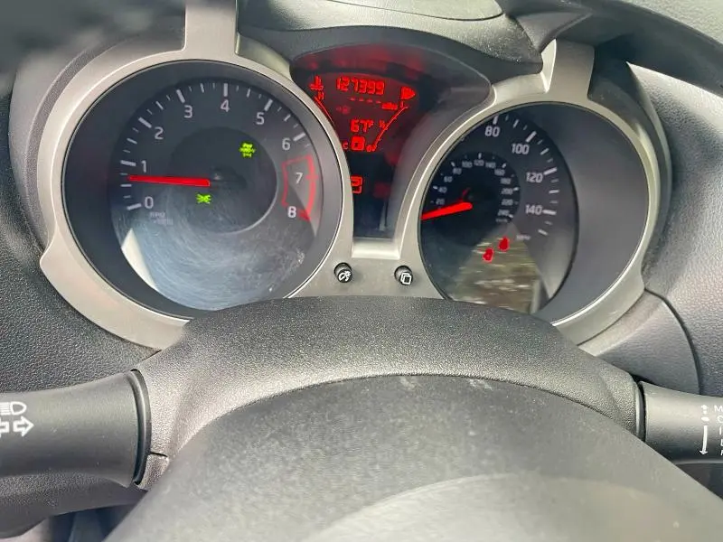 2013 NISSAN JUKE S  