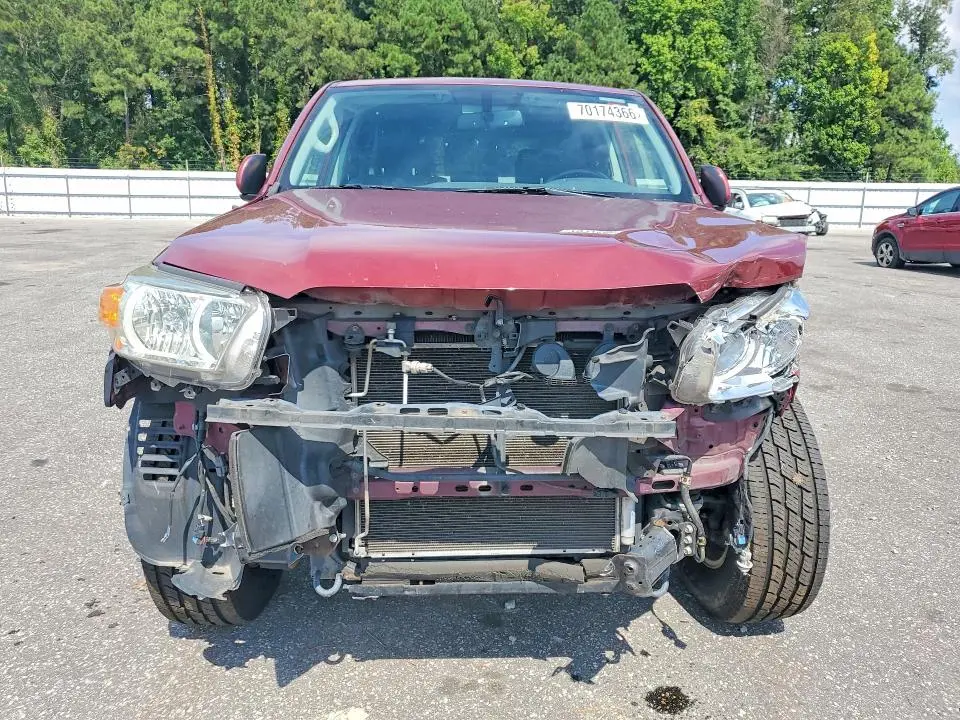2011 TOYOTA 4RUNNER SR5  