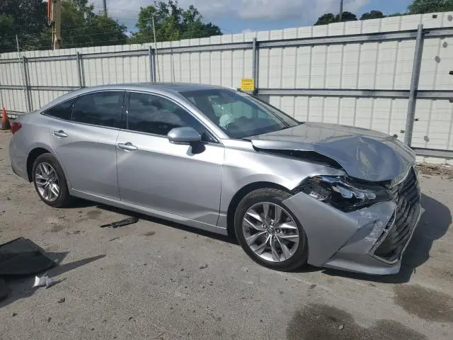 2019 TOYOTA AVALON XLE