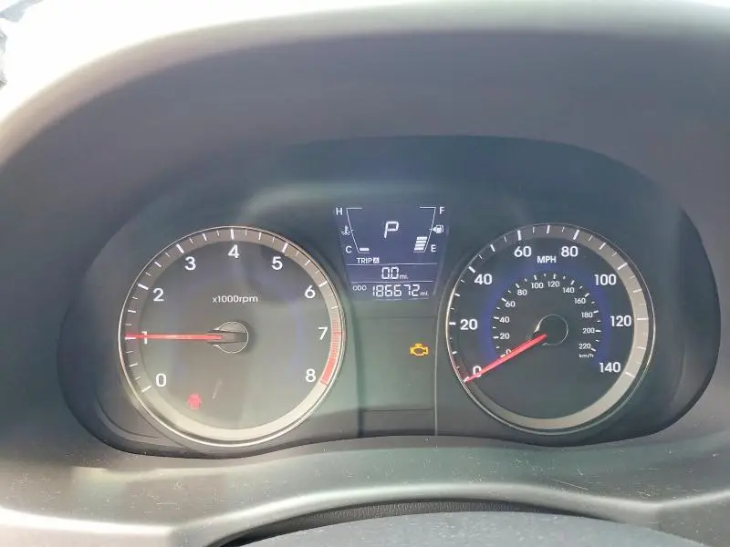 2013 HYUNDAI ACCENT GLS  