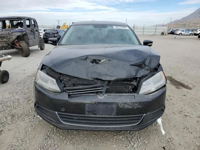 2013 VOLKSWAGEN JETTA SE  