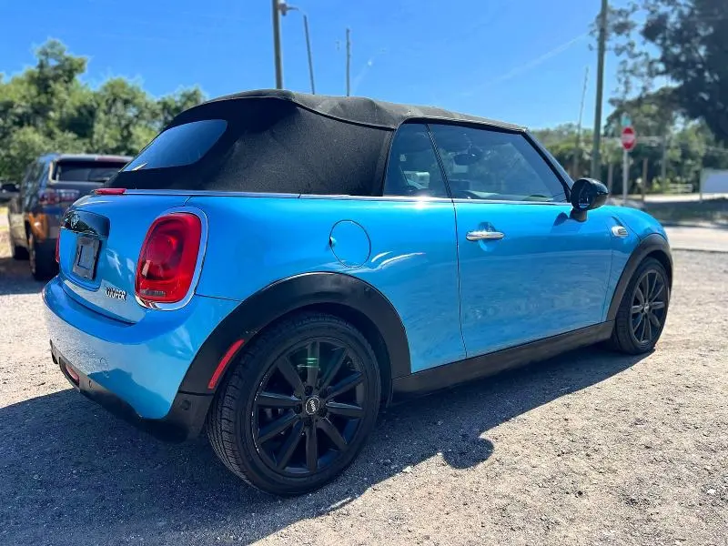 2016 MINI COOPER   