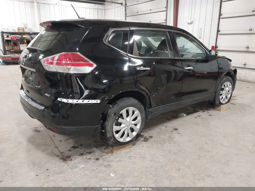 2015 NISSAN ROGUE S