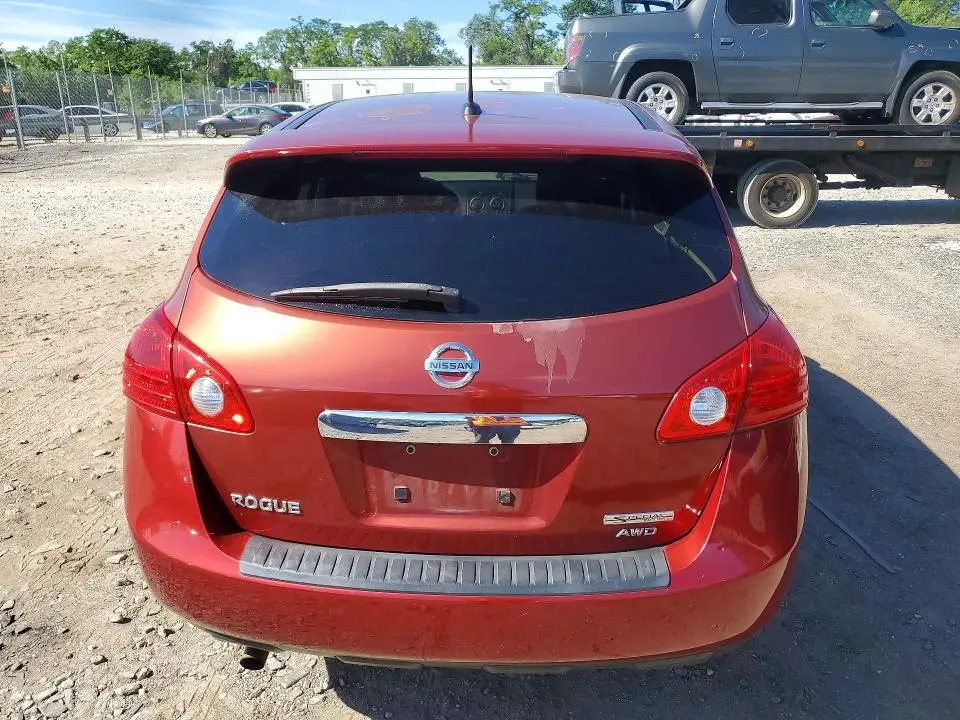 2013 NISSAN ROGUE S  