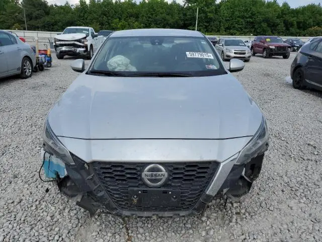 2022 NISSAN ALTIMA SV  