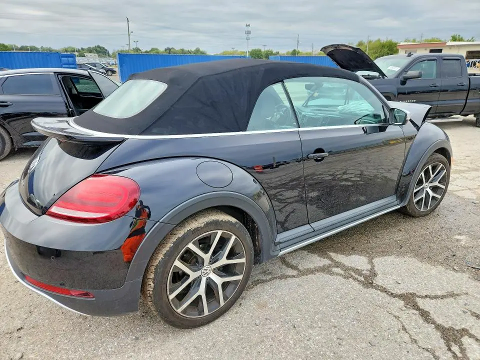 2017 VOLKSWAGEN BEETLE DUNE  