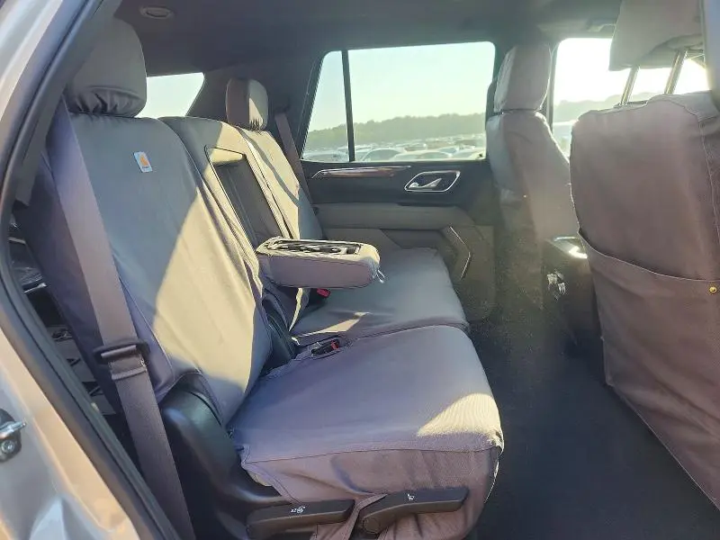 2023 GMC YUKON SLE  