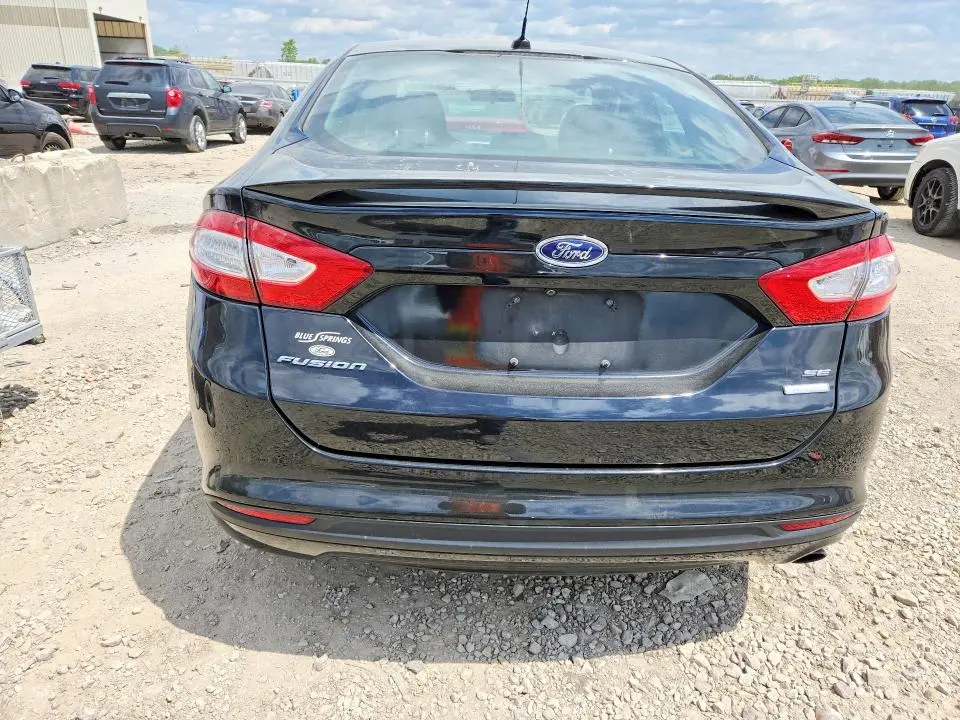 2016 FORD FUSION SE  