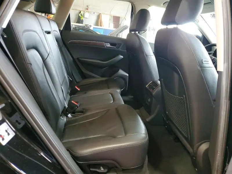 2011 AUDI Q5 PREMIUM PLUS  