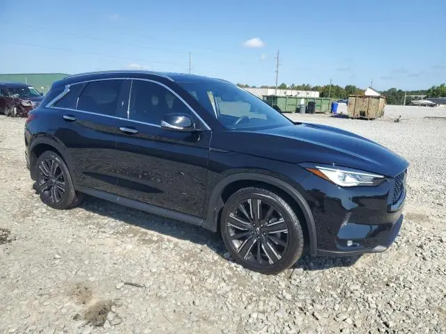 2022 INFINITI QX50 LUXE  