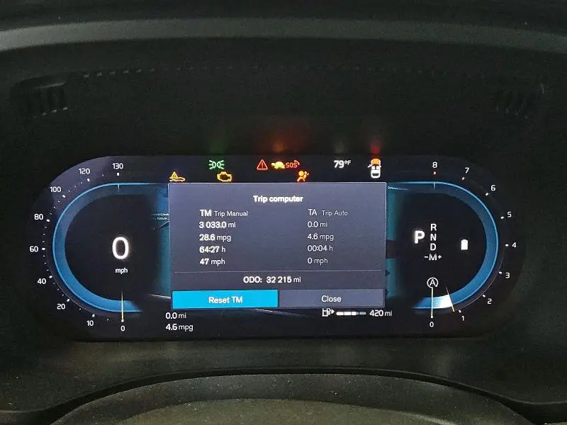 2025 VOLVO XC60 CORE  