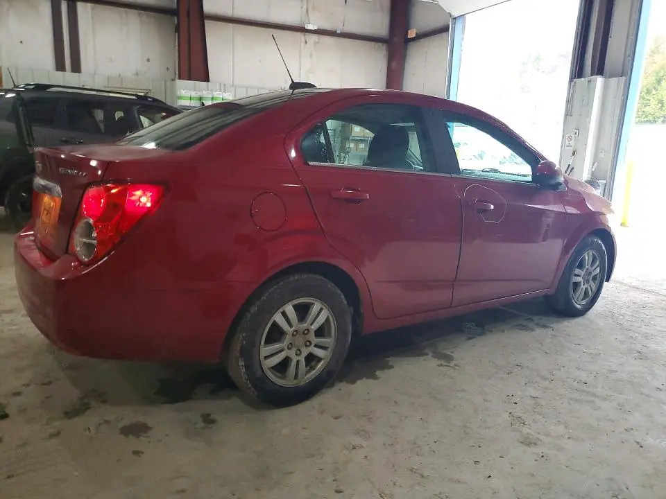 2015 CHEVROLET SONIC LT  
