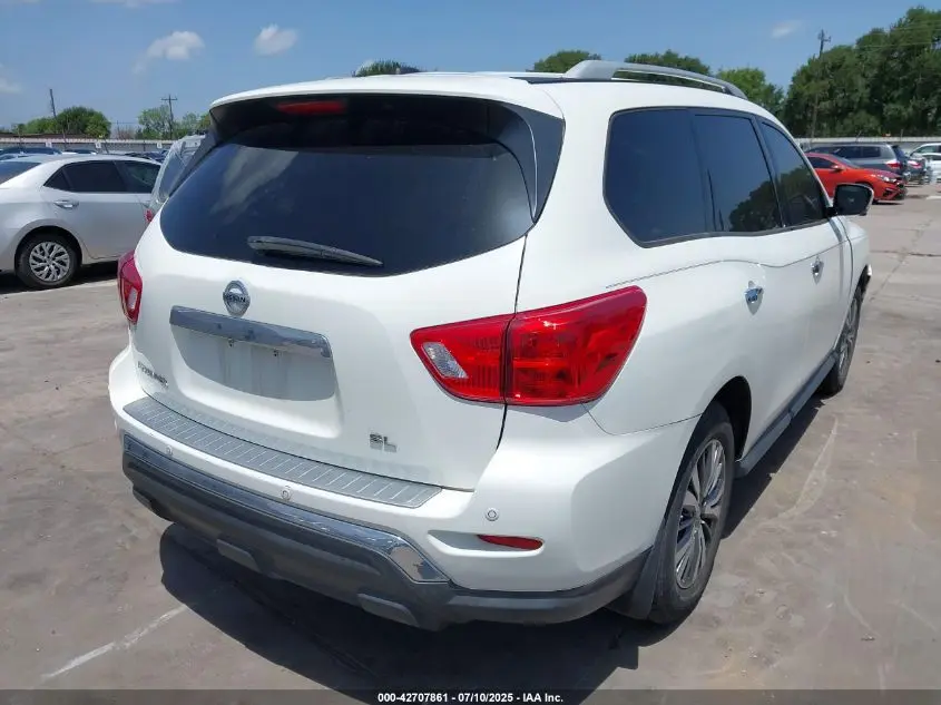 2017 NISSAN PATHFINDER SL