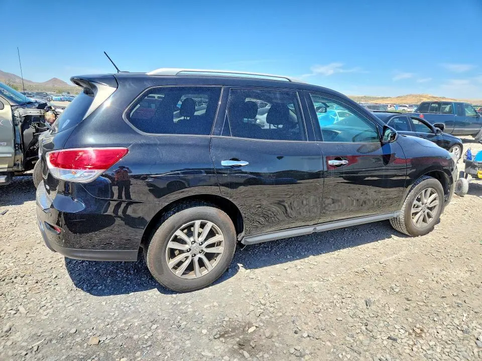 2015 NISSAN PATHFINDER SV  