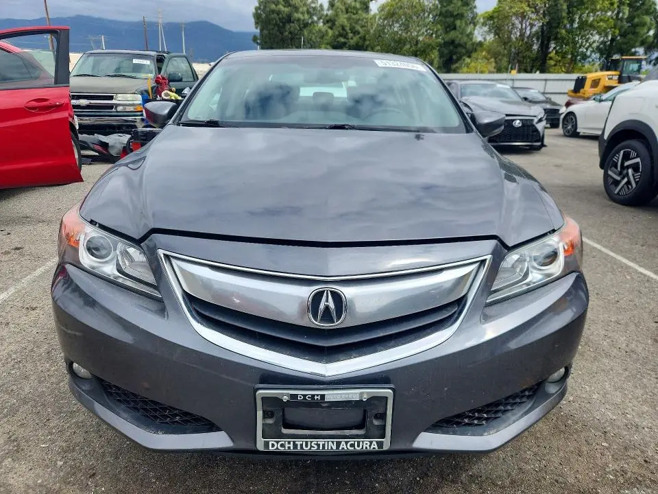 2014 ACURA ILX 20 TECH  