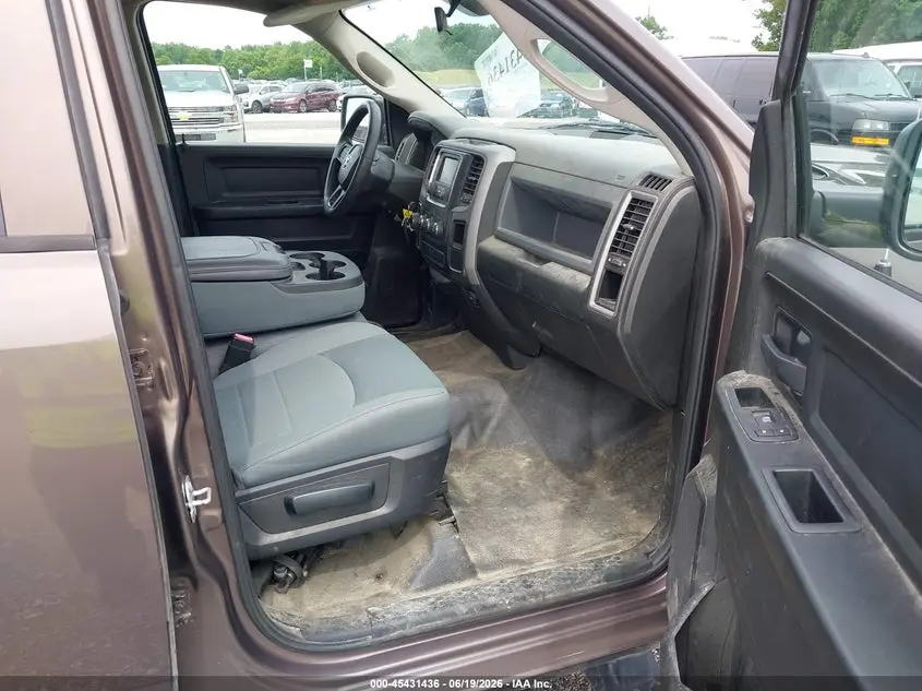 2019 RAM 1500 CLASSIC TRADESMAN  4X4 5'7 BOX