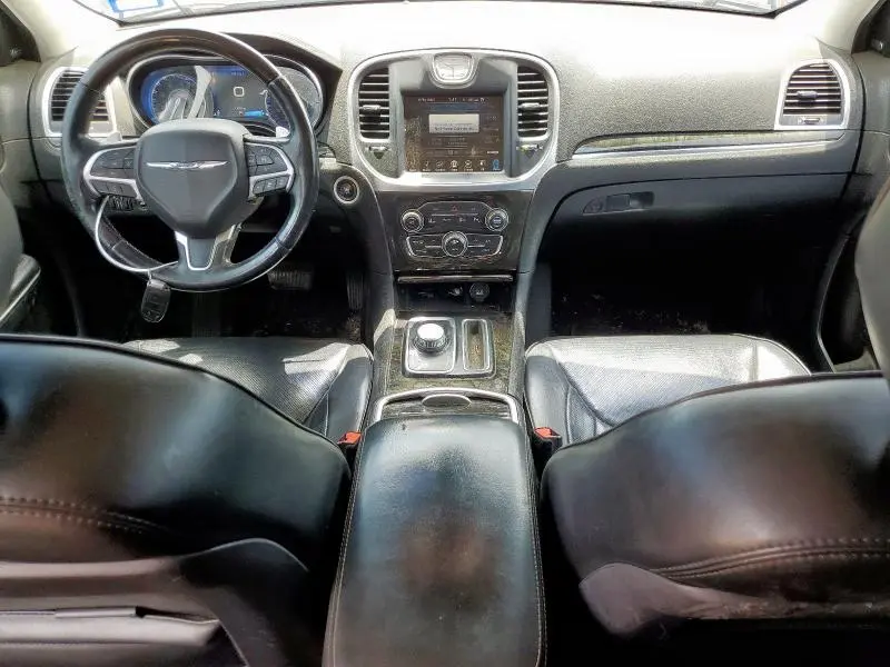 2016 CHRYSLER 300C   