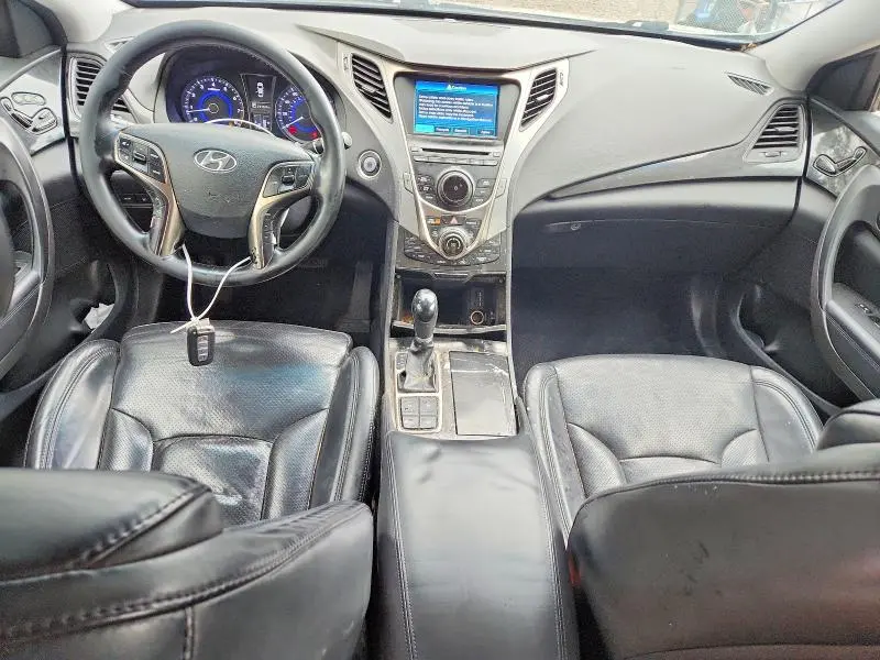 2013 HYUNDAI AZERA BASE  