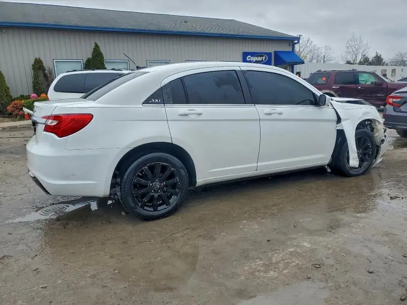2013 CHRYSLER 200 TOURING  