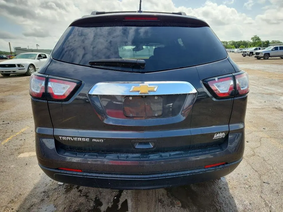 2017 CHEVROLET TRAVERSE LS  