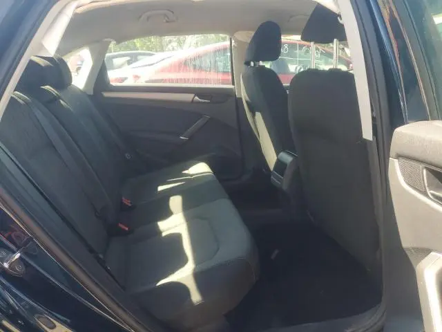 2020 VOLKSWAGEN PASSAT S  