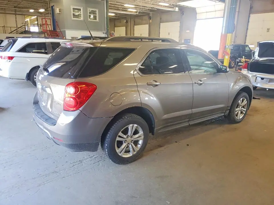 2011 CHEVROLET EQUINOX LT  