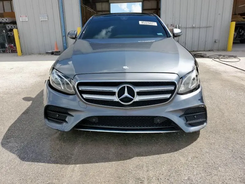 2017 MERCEDES-BENZ E 300  