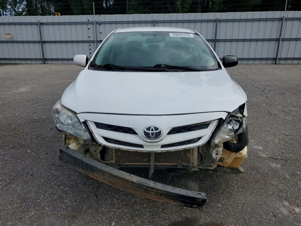 2011 TOYOTA COROLLA LE  