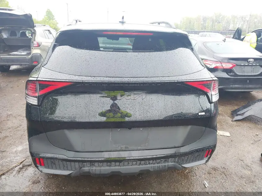 2025 KIA SPORTAGE X-LINE