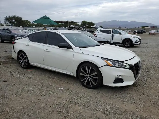 2019 NISSAN ALTIMA SR  