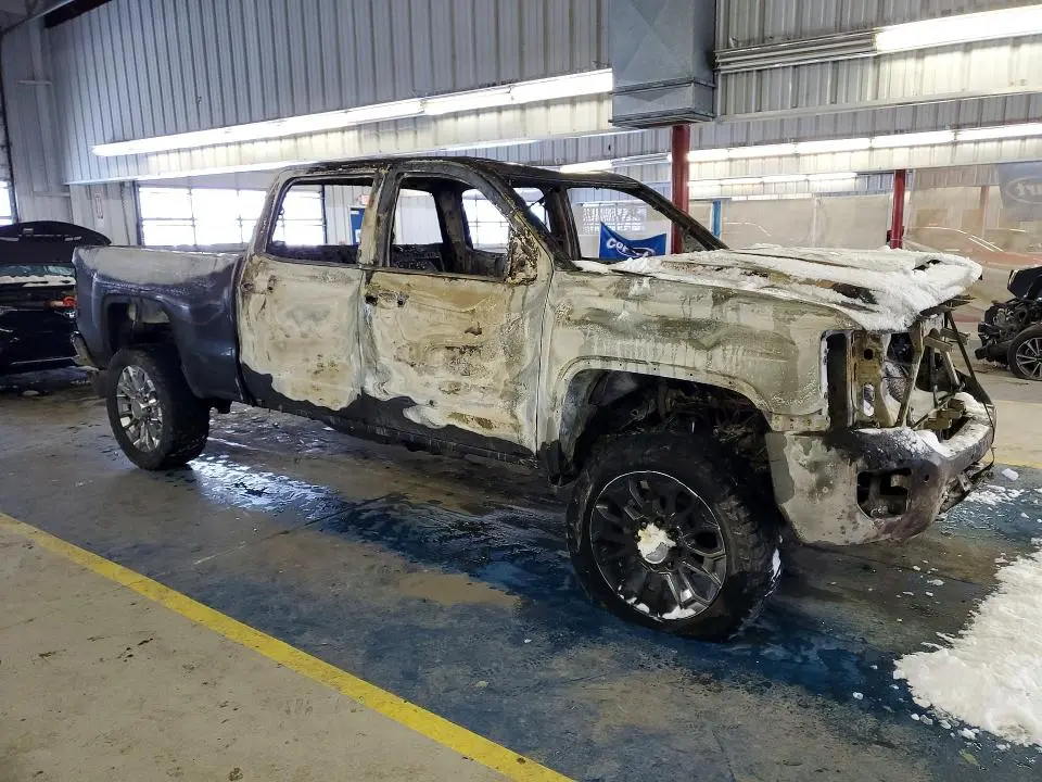 2018 GMC SIERRA K2500 DENALI  