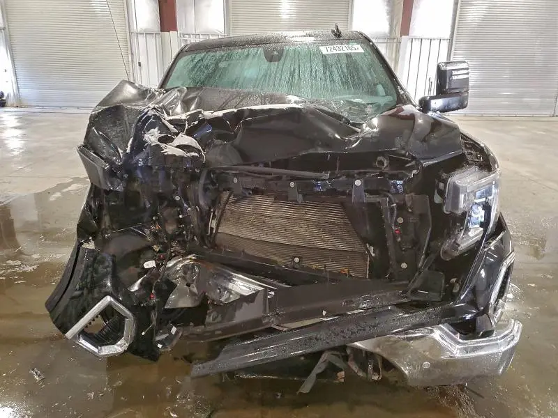 2021 GMC SIERRA K1500 SLT  