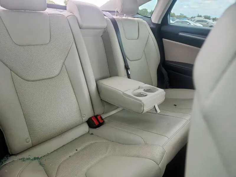 2014 FORD FUSION TITANIUM HEV  