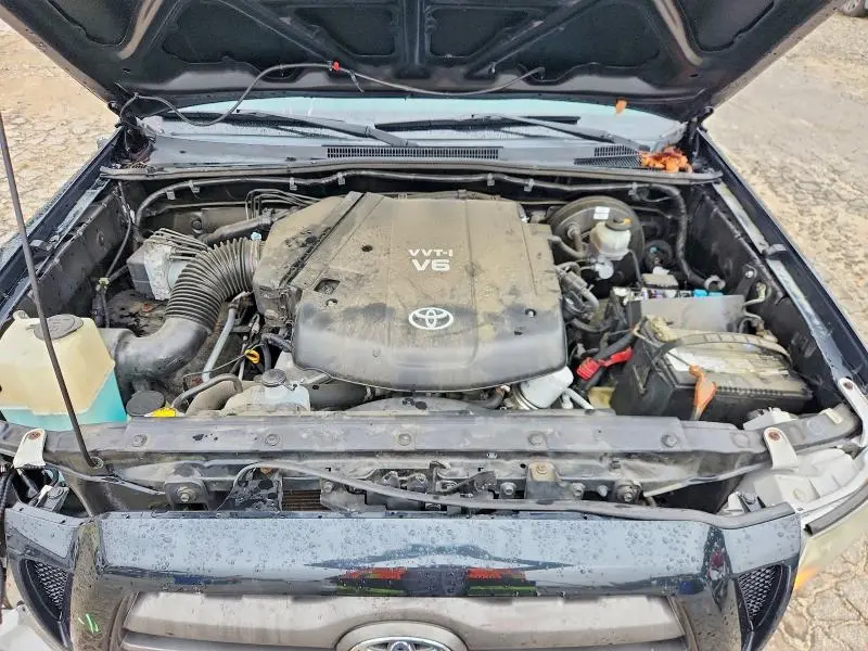 2010 TOYOTA TACOMA V6  