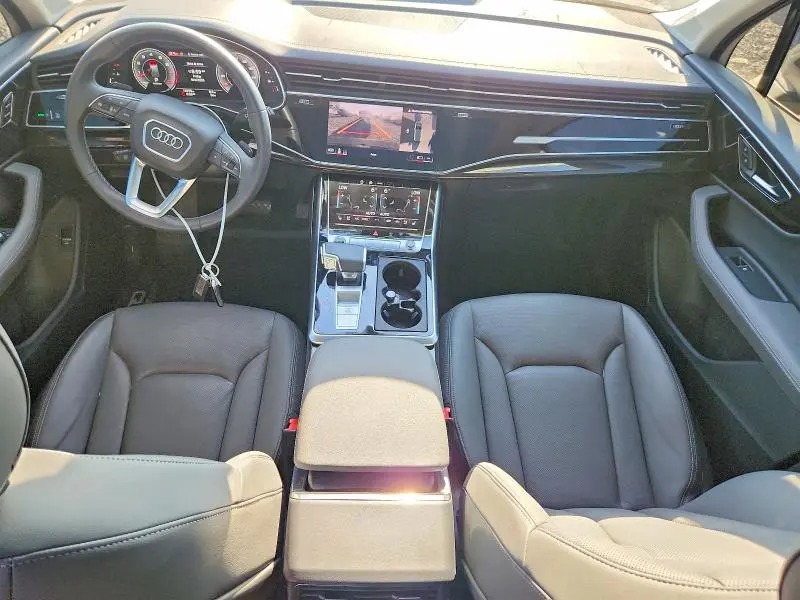 2025 AUDI Q7 PREMIUM PLUS  