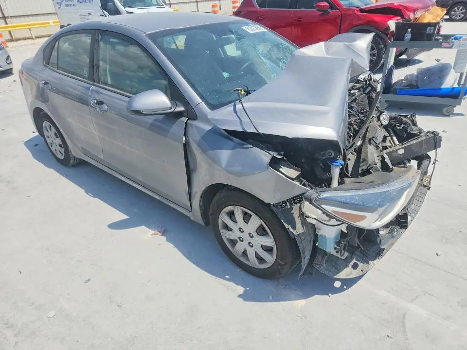 2021 KIA RIO S  